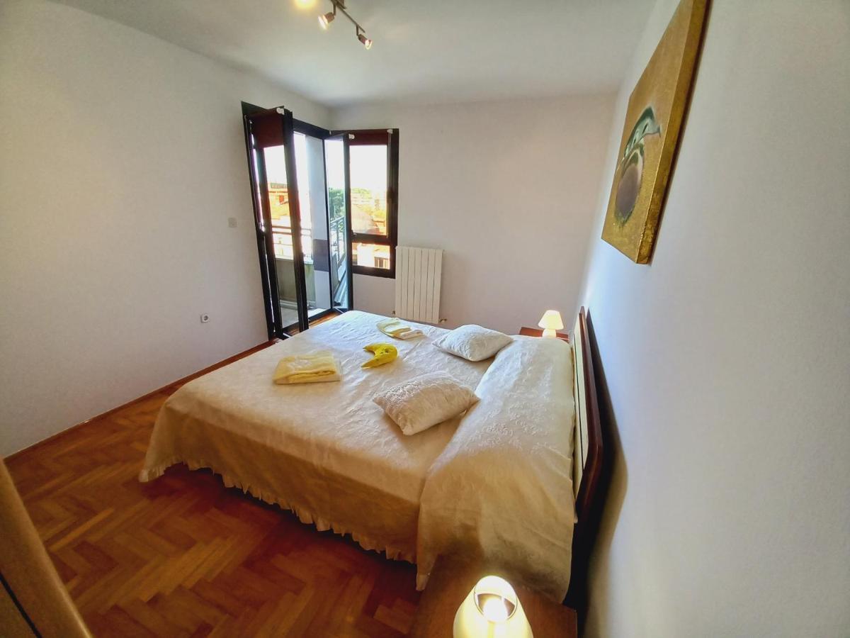 Iva Apartman Pula Exterior foto