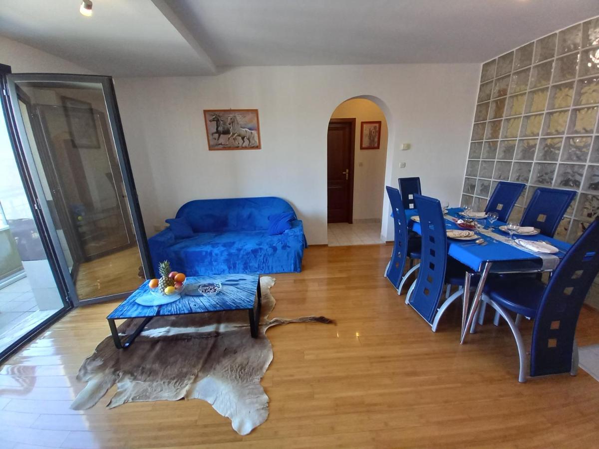 Iva Apartman Pula Exterior foto